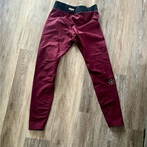 Women’s Small Maroon DOPE Snow Thermal Leggings